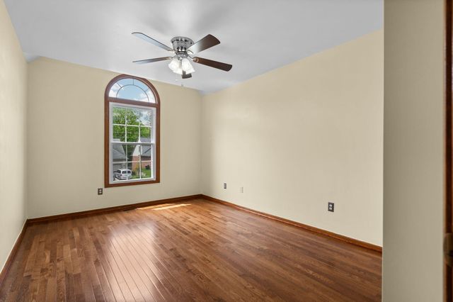 2956 Leslie Park Circle, Ann Arbor, MI 48105