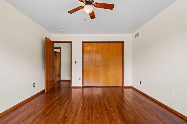 2956 Leslie Park Circle, Ann Arbor, MI 48105