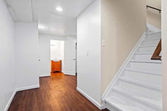2956 Leslie Park Circle, Ann Arbor, MI 48105