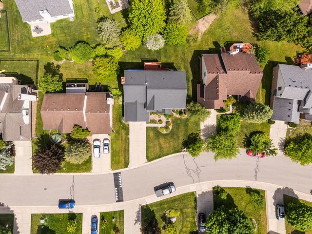 2956 Leslie Park Circle, Ann Arbor, MI 48105