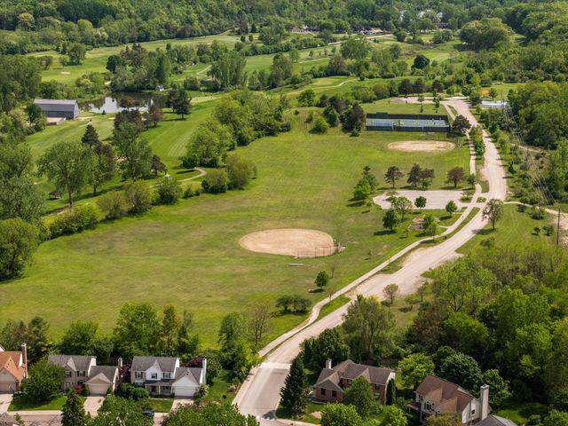 2956 Leslie Park Circle, Ann Arbor, MI 48105