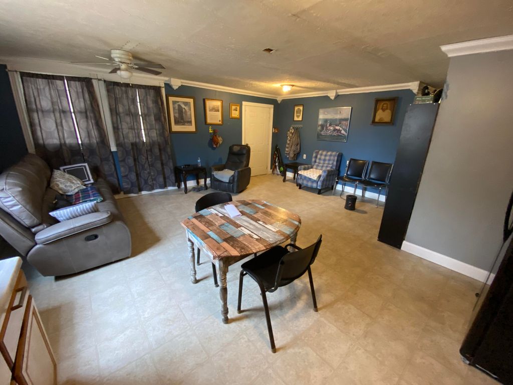 11130 Kentucky 1524, Manchester, KY 40962