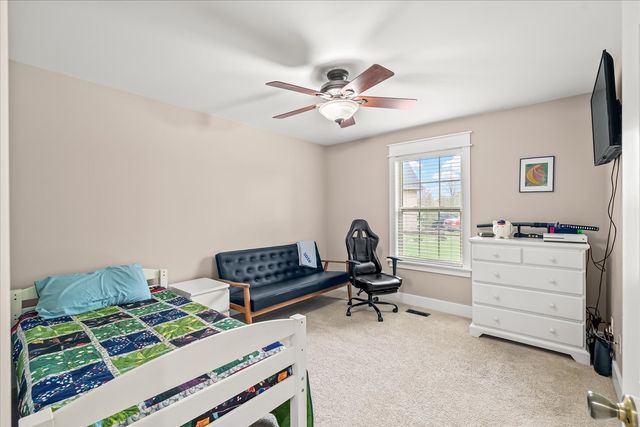 2713 Camden Ct, Thompsons Station, TN 37179