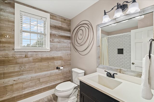 2713 Camden Ct, Thompsons Station, TN 37179