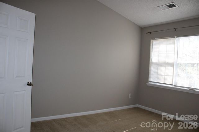 10118 Frosty Lane, Charlotte, NC 28216