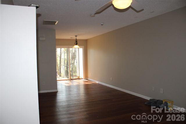 10118 Frosty Lane, Charlotte, NC 28216