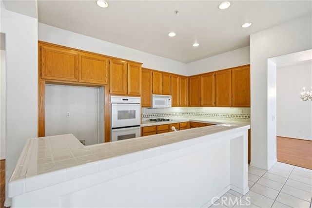 2409 Santiago, La Verne, CA 91750