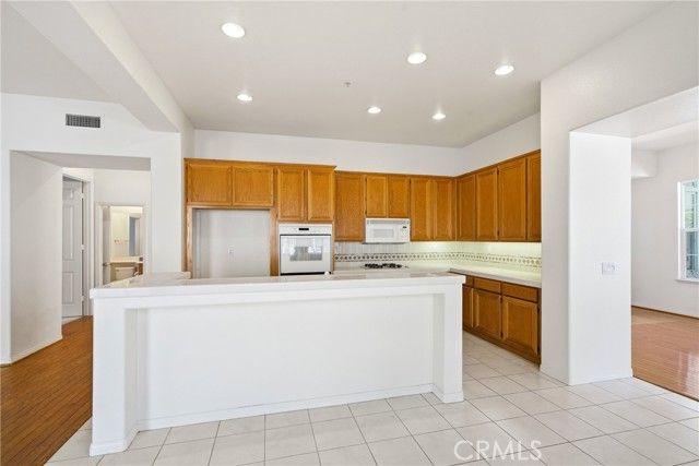 2409 Santiago, La Verne, CA 91750