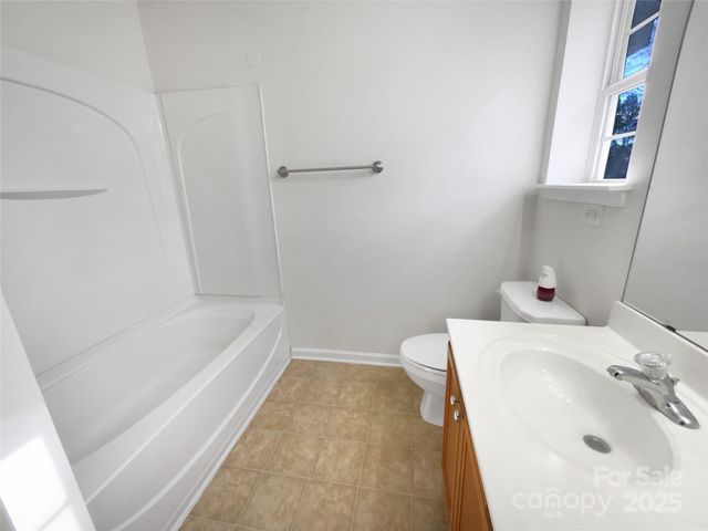 10840 Holly Ridge Boulevard, Charlotte, NC 28216