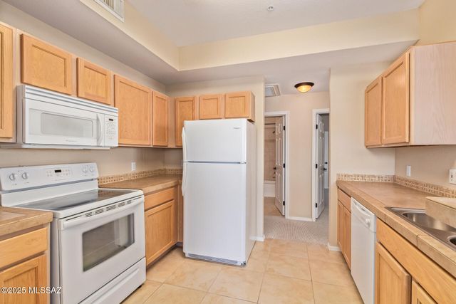 1500 E Pusch Wilderness Dr Unit 13101, Tucson, AZ 85737