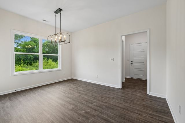 532 Buford Johnson Rd, La Vergne, TN 37086