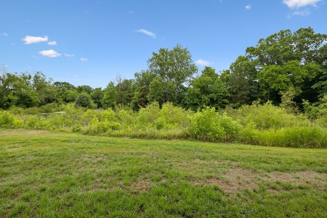 532 Buford Johnson Rd, La Vergne, TN 37086