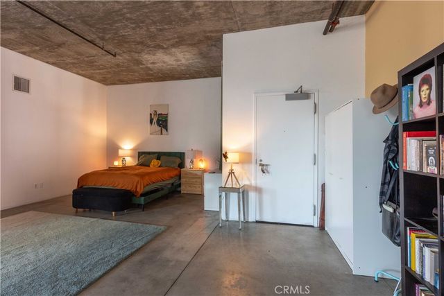 835 Locust Avenue 419, Long Beach, CA 90813