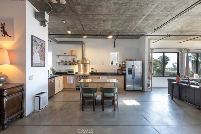 835 Locust Avenue 419, Long Beach, CA 90813
