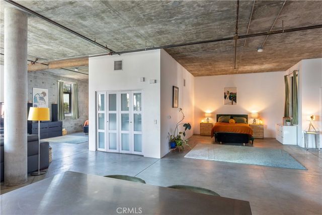835 Locust Avenue 419, Long Beach, CA 90813