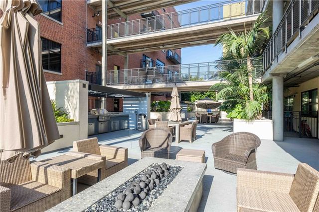 835 Locust Avenue 419, Long Beach, CA 90813