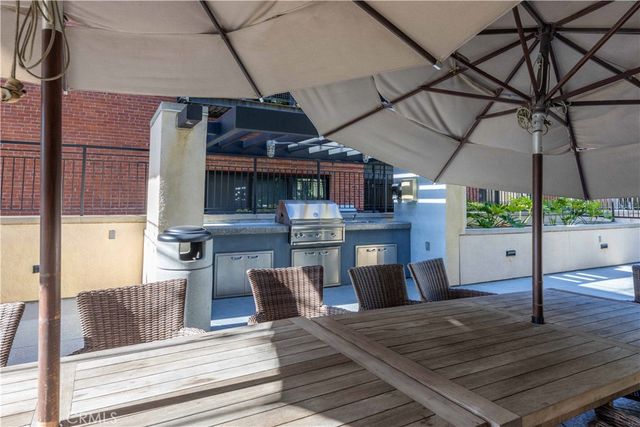 835 Locust Avenue 419, Long Beach, CA 90813