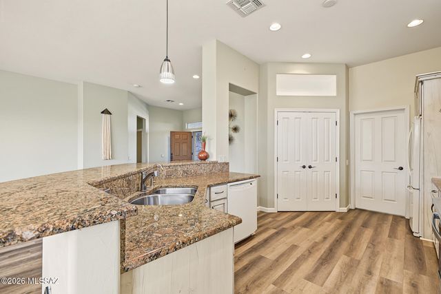 13094 Rivercane Loop, Marana, AZ 85658