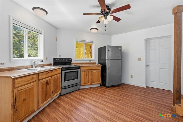 1998 Upper Elgin River Road, Elgin, TX 78621