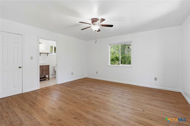 1998 Upper Elgin River Road, Elgin, TX 78621