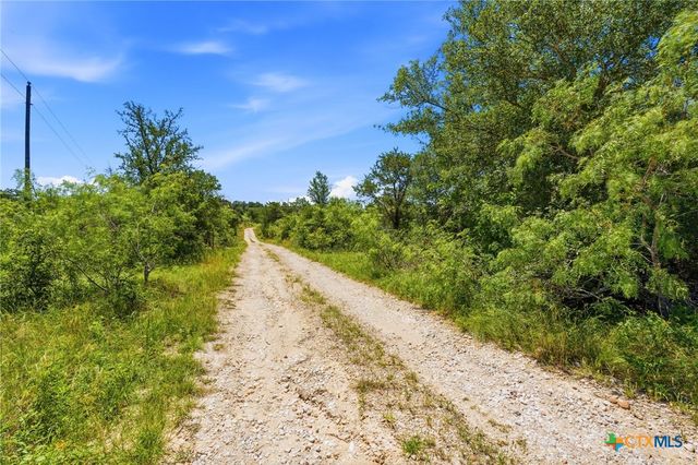 1998 Upper Elgin River Road, Elgin, TX 78621