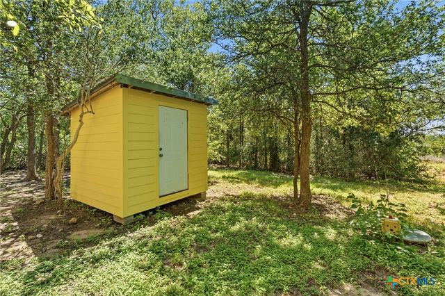 1998 Upper Elgin River Road, Elgin, TX 78621