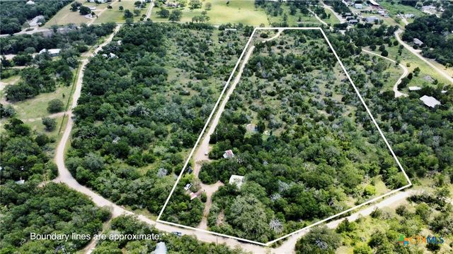 1998 Upper Elgin River Road, Elgin, TX 78621