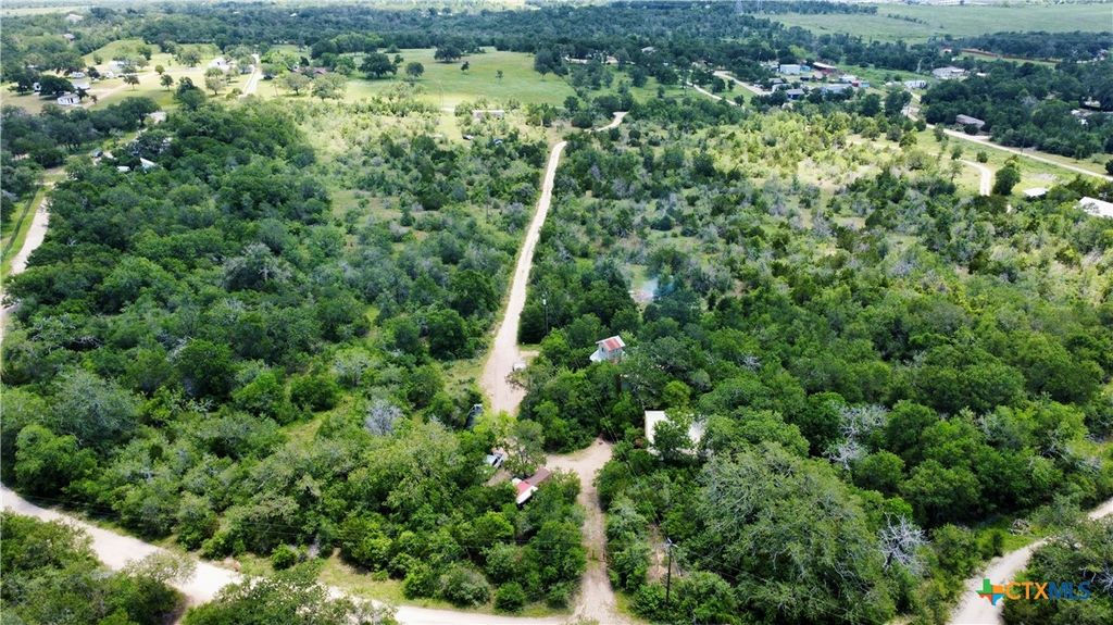 1998 Upper Elgin River Road, Elgin, TX 78621