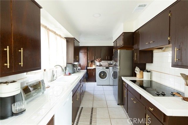 715 E McFadden, Santa Ana, CA 92701