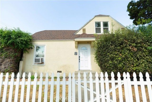 715 E McFadden, Santa Ana, CA 92701
