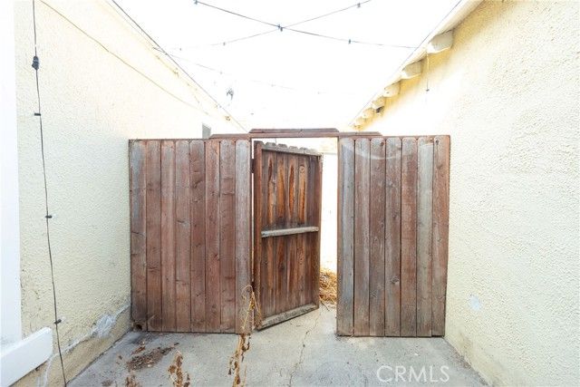 715 E McFadden, Santa Ana, CA 92701