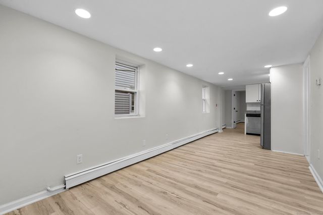 107 Dewey Street, Stratford, CT 06615
