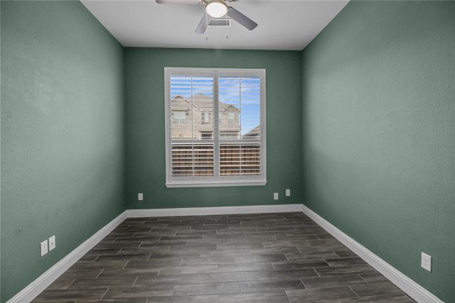 7203 Fallen Crest Lane, Arlington, TX 76001