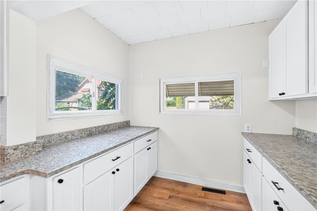2007 Delaware Ave, New Castle, PA 16105