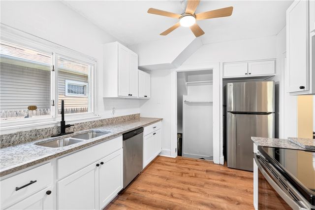 2007 Delaware Ave, New Castle, PA 16105