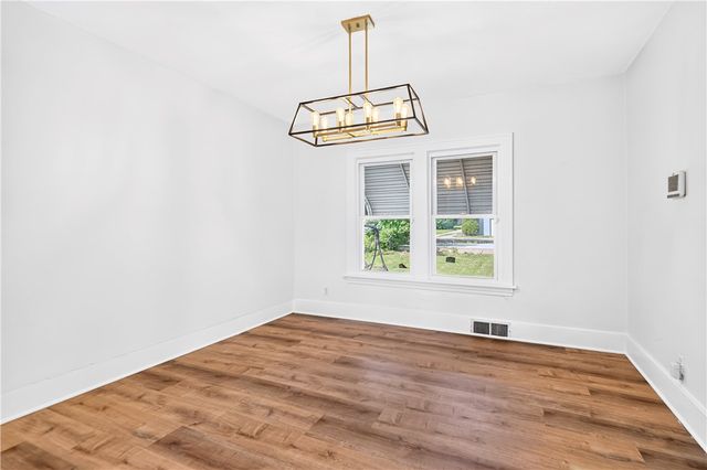 2007 Delaware Ave, New Castle, PA 16105