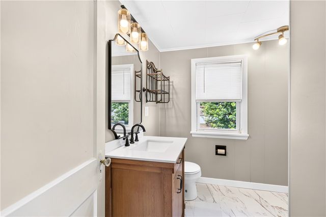 2007 Delaware Ave, New Castle, PA 16105