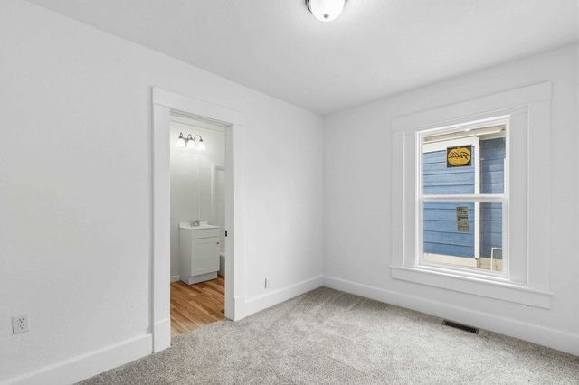 1600 N Topeka St, Wichita, KS 67214