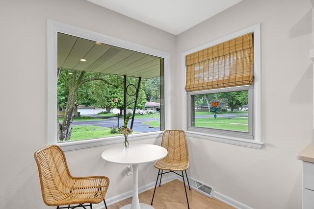 5341 S 114th STREET, Hales Corners, WI 53130