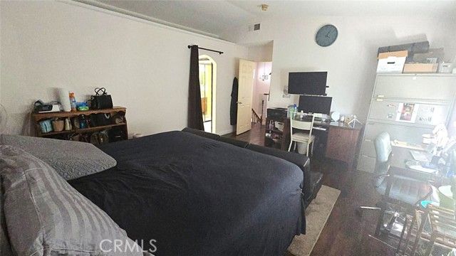 19714 Lull Street, Winnetka (los Angeles), CA 91306