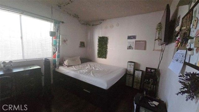 19714 Lull Street, Winnetka (los Angeles), CA 91306