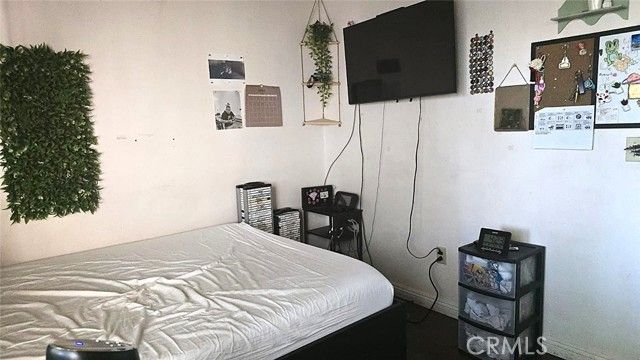 19714 Lull Street, Winnetka (los Angeles), CA 91306