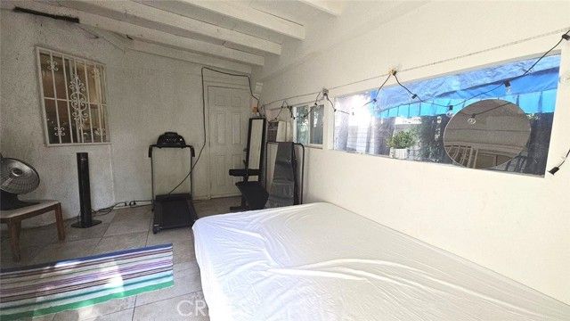 19714 Lull Street, Winnetka (los Angeles), CA 91306