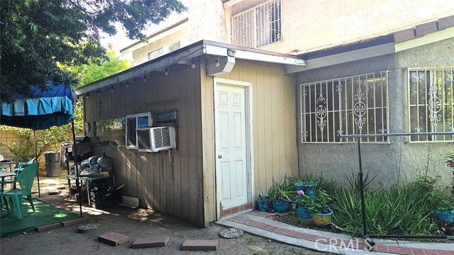 19714 Lull Street, Winnetka (los Angeles), CA 91306