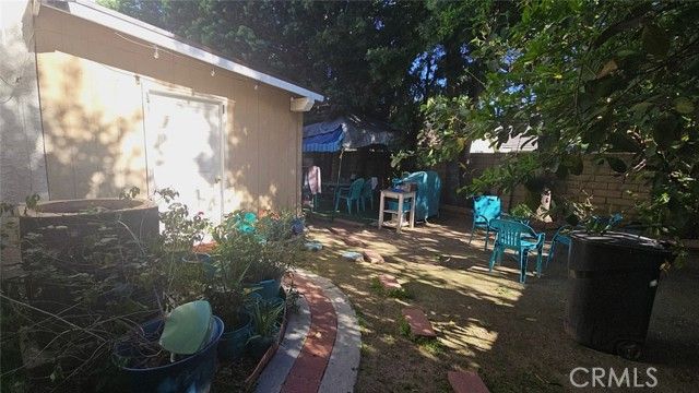 19714 Lull Street, Winnetka (los Angeles), CA 91306