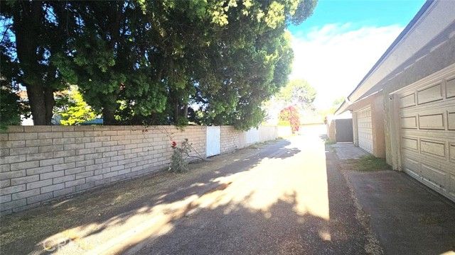 19714 Lull Street, Winnetka (los Angeles), CA 91306