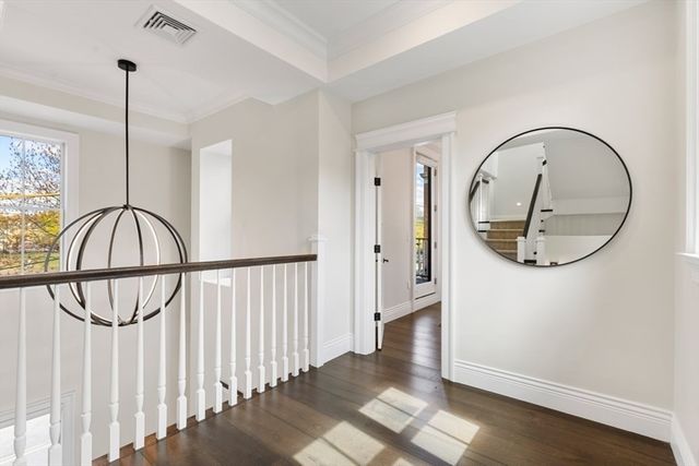 160 Norfolk St A, Cambridge, MA 02139