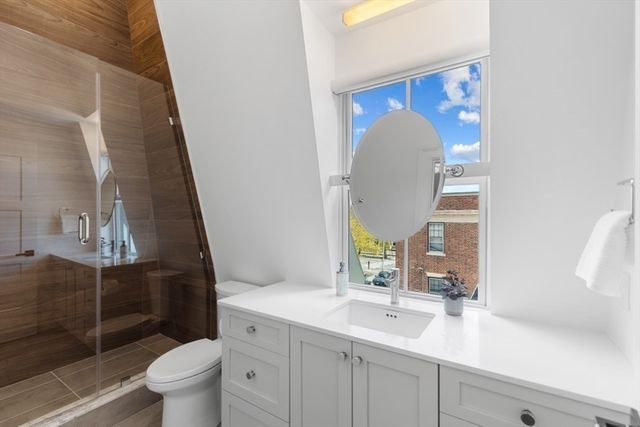 160 Norfolk St A, Cambridge, MA 02139