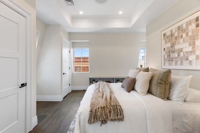 160 Norfolk St A, Cambridge, MA 02139