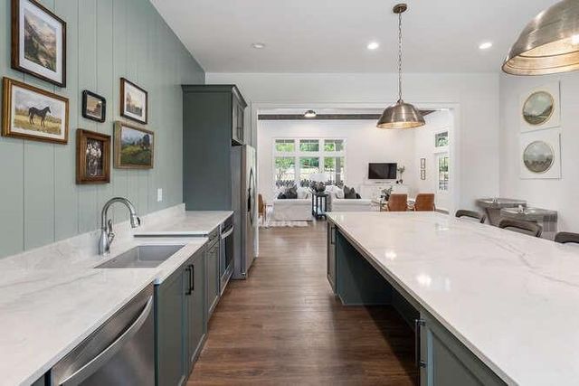 5375 NE Keepsake Court, Cumming, GA 30040